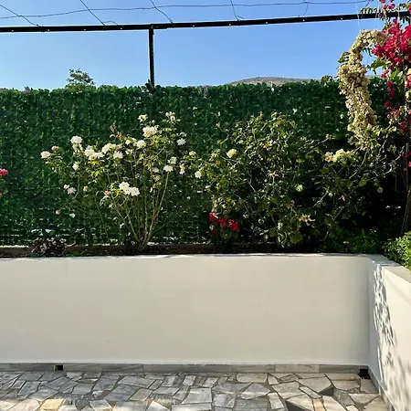 Lidia Apartments Sarande Exterior photo